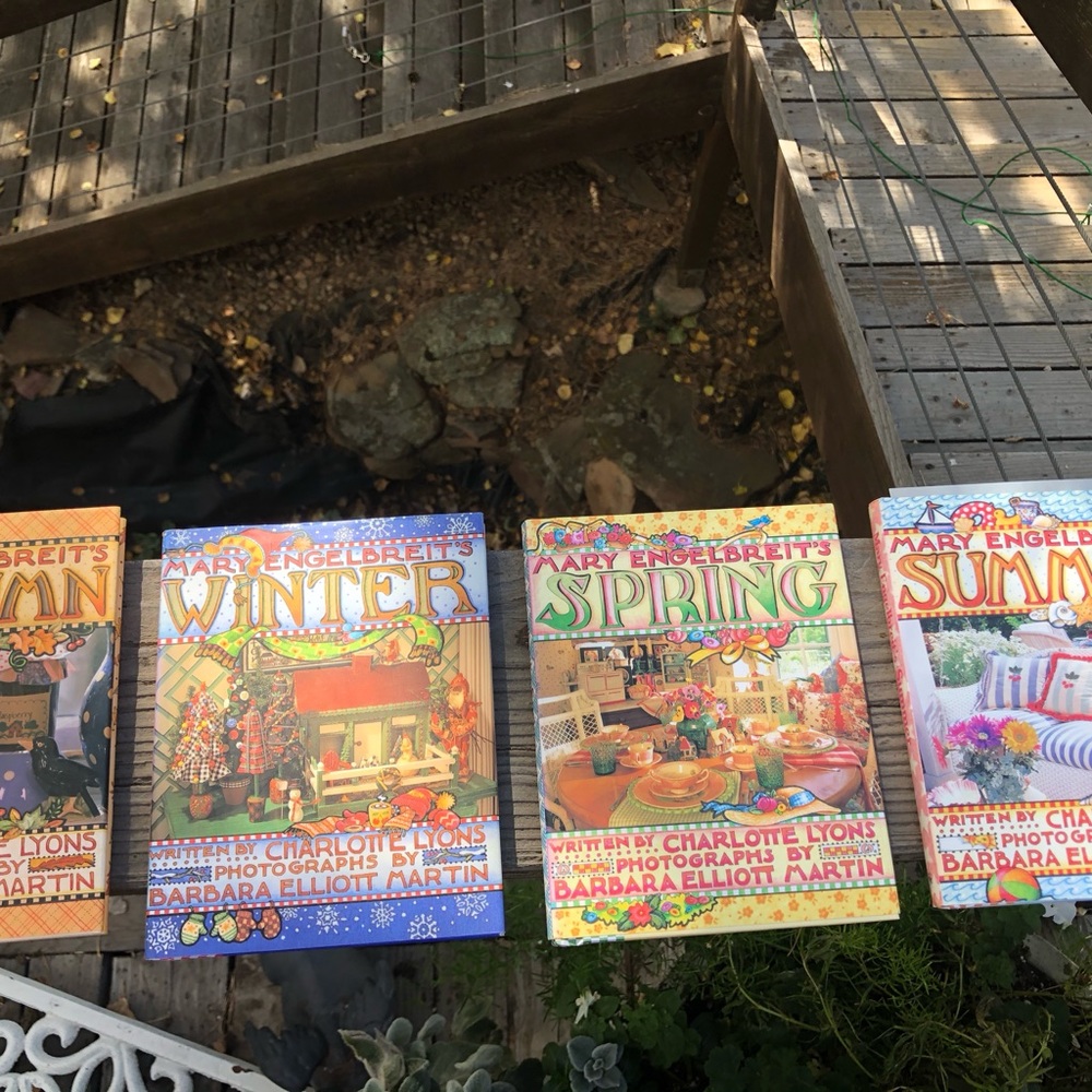 Mary Englebreit set of 4 season book Autumn Winter Spring Summer recipes decor